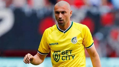 Burak Yılmaz sahalara veda etti