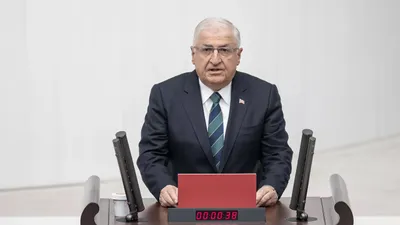 Milli Savunma Bakanı Güler Yunan mevkidaşı ile görüştü