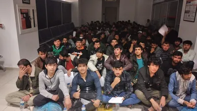 229 Afgan daha sınır dışı edildi