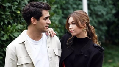 Afra Saraçoğlu ile aşk yaşayan Mert Ramazan Demir o fotoğrafı sildi!