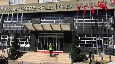 İstanbul'da belediye binasına silahlı saldırı