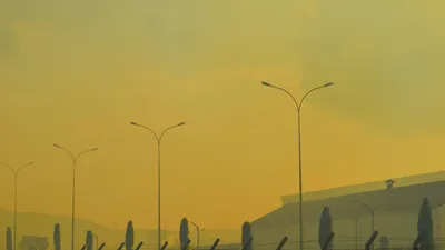 Bir ilimizde kimyasal alarm! Sarı duman gökyüzünü kapladı