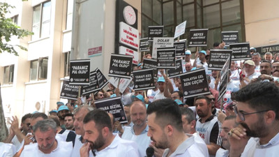 Sağlıkçılardan ''toplu sözleşme'' eylemi
