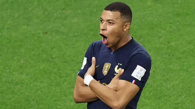 Kylian Mbappe çılgın teklife kararını verdi!