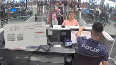 İç çamaşırında 30 milyon TL değerinde pırlanta ele geçirdi