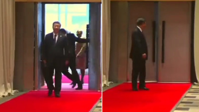 BRICS Zirvesi'nde ilginç anlar! Çin Devlet Başkanı şaştı kaldı