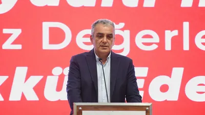 Kaymakam Köten Konyaaltı'ndan türkülerle uğurlandı