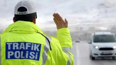 Trafikte yeni dönem başlıyor: Ehliyet taşımaya gerek kalmadı