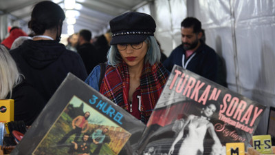 Kadıköy’de plaklar Barış Manço anısına dönecek