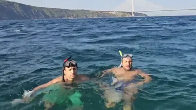 Selçuk Bayraktar'dan sürpriz paylaşım! Bu sefer havada değil, suda