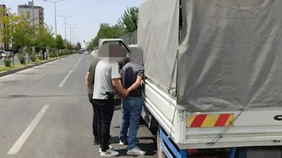 Diyarbakır'da göçmen kaçakçılarına operasyon