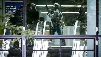 Hollanda'da kanlı saldırı: 3 ölü