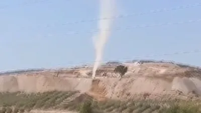 İnşaat alanında çıkan hortum kamerada