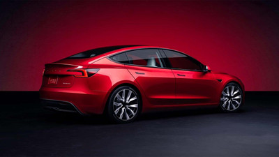 Patron çıldırdı! Tesla Model Y ve Model 3'e indirim geldi