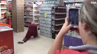 Marketlerin dans şovcusu Nimet Hoca'nın dönüşü muhteşem oldu
