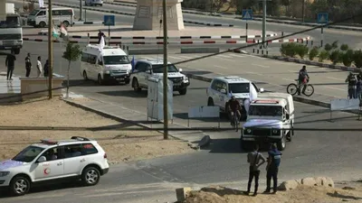 Yardım kamyonları, Refah Sınır Kapısı’ndan geçişi başladı