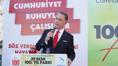 Beylikdüzü Belediye Başkanı Çalık: '29 Ekim 100. Yıl Parkımız Cumhuriyet çocuklarına armağan olsun'