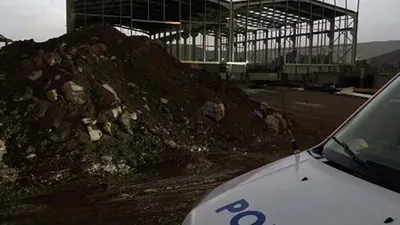 Kayseri'de fırtına nedeniyle dengesini kaybeden işçi çatıdan düşerek öldü