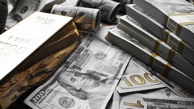 Dolar 29 TL'ye, Euro 32 TL'ye koşuyor, altın uçuşa geçti