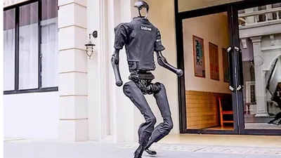 Çinliler yaptı! İşte dünyanın en güçlü insansı robotu