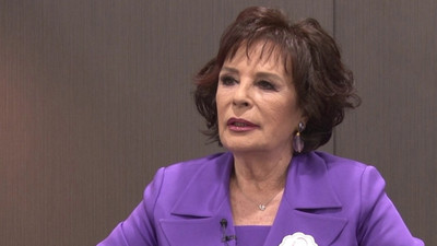 Hülya Koçyiğit'ten Erdoğan ve AK Parti'ye övgü