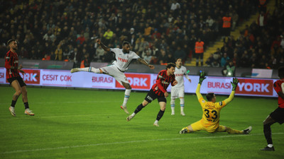 Trabzonspor 3 puanı 3 golle aldı