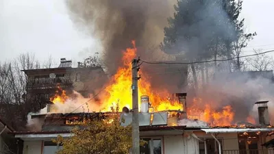 Bolu’nun Mudurnu ilçesinde bir evde : 4 ev küle döndü