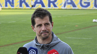 Emre Belözoğlu, Faruk Koca'yı öve öve bitiremedi