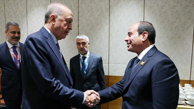 Erdoğan’dan ''darbeci'' dediği Sisi’ye tebrik telefonu