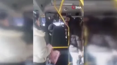 Aldatılan kadın eşini sevgilisiyle minibüste bastı, kıyamet koptu!