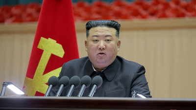 Kuzey Kore lideri Kim'den orduya savaş talimatı