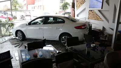 Fren yerine gaza basınca olanlar oldu