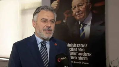 Yeniden Refah Partisi'ni Türkiye'nin lider partisi ilan etti