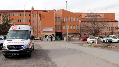 Okulda 12 öğrenci hastanelik oldu
