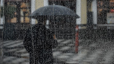Meteoroloji 3 bölge için alarm verdi: Kuvvetli yağış ve fırtına geliyor