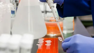 Covid-19'dan ölümcül yeni bir virüs ürettiler: Beyne saldırıp öldürüyor!