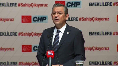 Özel isyan etti: ''Emeklilere bunu yaşatanlara yazıklar olsun''