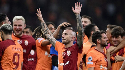 Galatasaray'ın yeni transferi Galatasaray'a veda etti