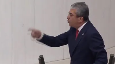 Meclis'te yüksek tansiyon: CHP'li vekil kürsüden Bozdağ'a yüklendi