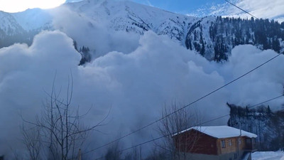 Rize'de çığ düştü! Beyaz kabus saniye saniye kamerada
