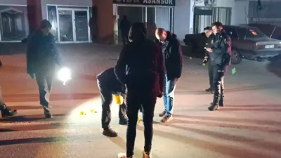 İki grup arasında silahlı kavga: Yaralılar var