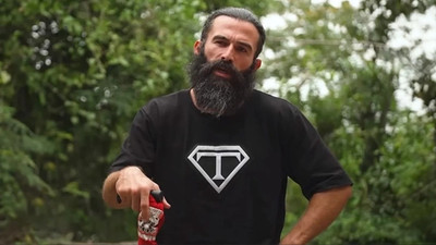 Turabi Survivor adasına veda etti
