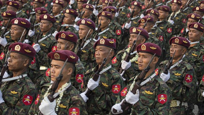 Myanmar'da kadınlara askerlik zorunlu oldu