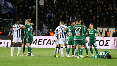 Fatih Terimli Panathinaikos'ta kaos gecesi: Defalarca tokat attı!