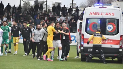 Bodrum FK - Eyüpspor maçı fena karıştı! Arda Turan'a yabancı madde atıldı
