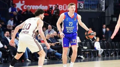 Anadolu Efes evinde rahat kazandı