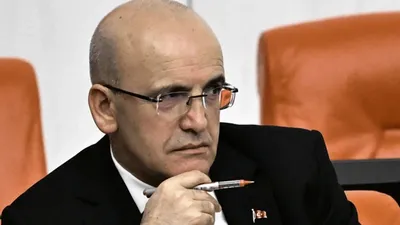 Bakan Şimşek ''Bu konuda netim'' diyerek açıkladı: Kamuya girişler kapandı!