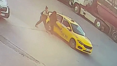 Yine bir taksici - kadın yolcu kavgası! Yaşananlar inanılır gibi değil