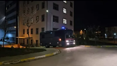Cezaevinden alevler yükseld! Bir mahkum yatağını yaktı