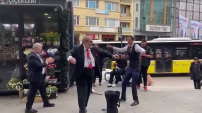 BTP Kadıköy Adayı Nurcan Sabur’dan Kadıköy Meydanında farklı propaganda